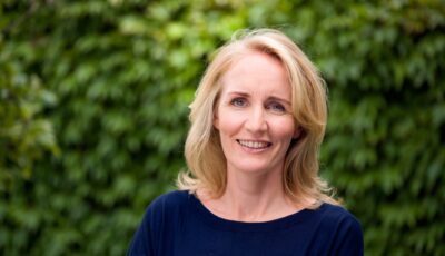 Schrijfster Eva Vriend vertelt over De waterzoon