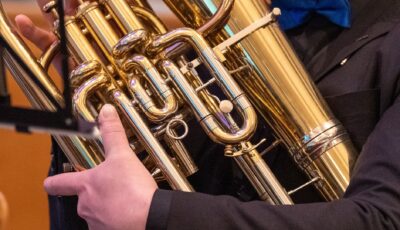 Voorjaarsconcert 80 jarig Fanfareorkest De Bazuin met muziek uit de jaren 80