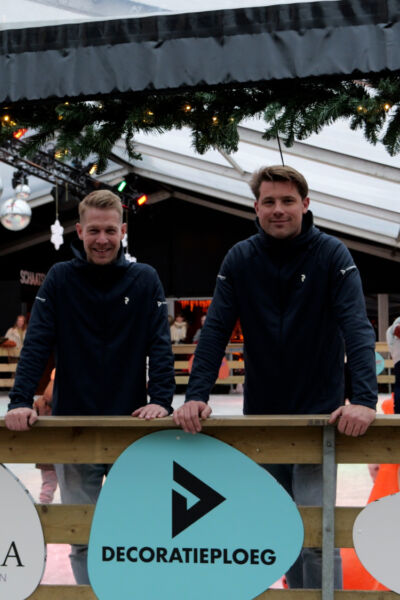 Kerstmiddag op de ijsbaan in Hengelo: broodje Twenteham | Rob Stegehuis