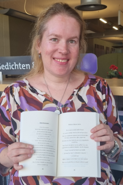 Nieuw gedichtenbundeltje van Laura Nijenbrink