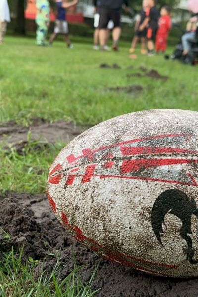 Rugby Big Bulls trainen in de wijk: Almelo en Wierden | Ahmet Eskitark
