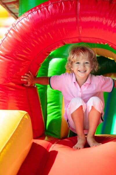 Springkussenfestival voor jonge mantelzorgers | Karin Pikula