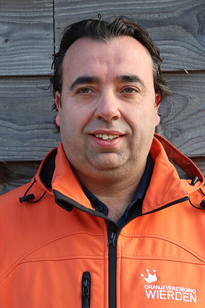 Koningsfeesten in Wierden: Oosterijkse sferen met Falsch und Verrückt | Eduard Eertink