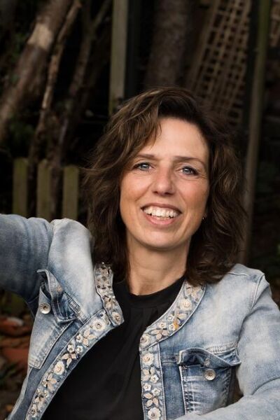 Opening Dorpshuiskamer Het Trefhoes in Weerselo | Janny Veldhuis