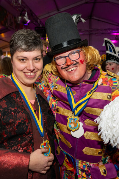 Onbeperkt Carnaval in Deurningen: Hoogheden gezocht | Jeroen Oude Smeijers & Nadine Bohle