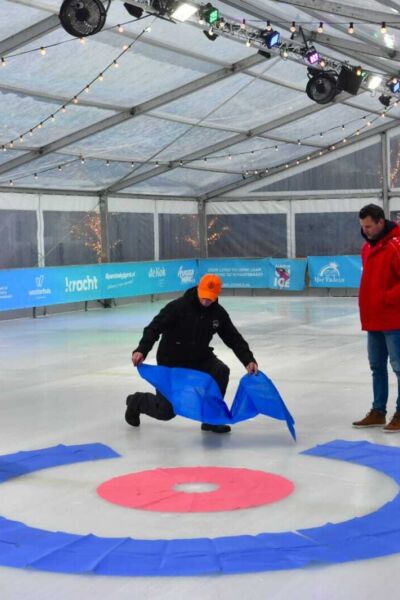 Almelo on Ice opent jubileumeditie met langer seizoen en nieuw schaatscafé | Sander ten Tusscher