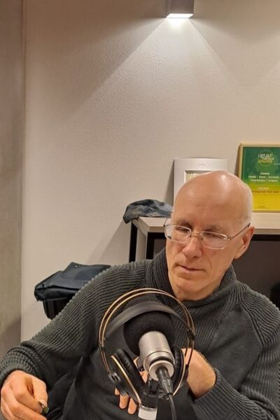 Vrienden van Muziekfreak Peter Eilers praat u bij over de oorsprong van de Progressieve Rock. deel 2