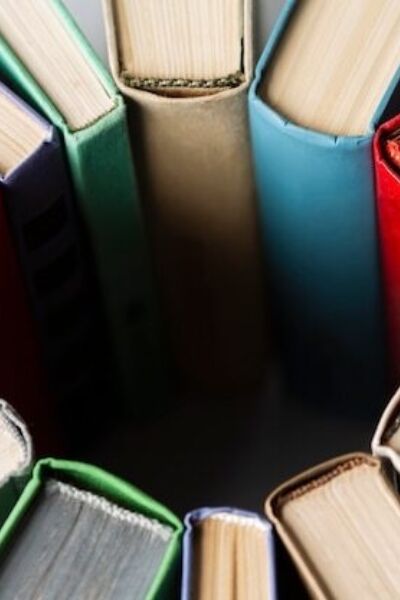 Literatuur in Enschede vanaf 1325, een lezing door Gijs Ornee