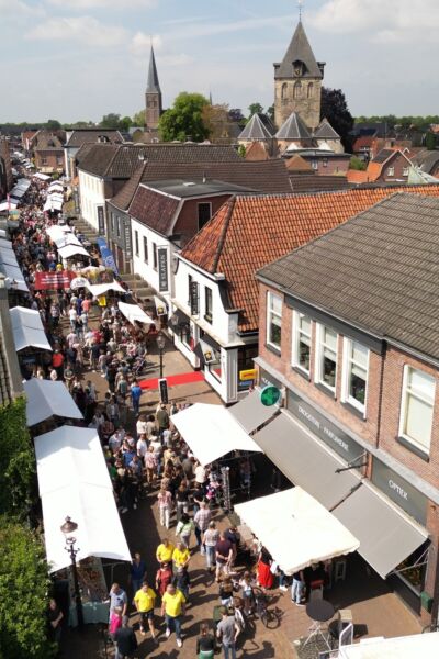 Hemvaartsdag in Delden: braderie en meer | Hanneke Oude Engberink