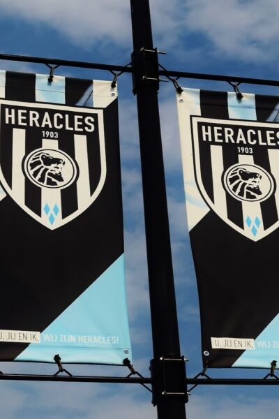 Univé en Heracles Almelo intensiveren hun samenwerking | Rob Toussaint