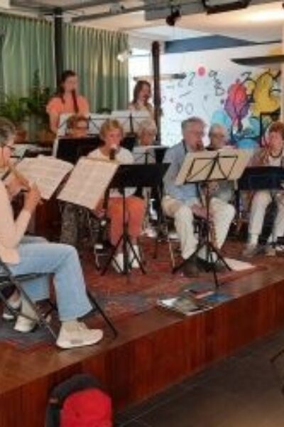 Huismuziek Twente viert 70 jarig jubileum: wie komt meespelen? | Remke Veerling