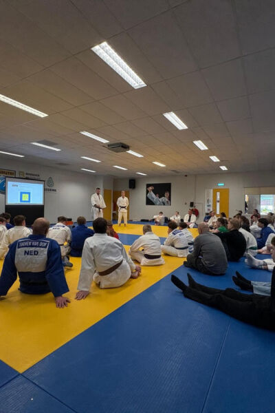 60 nieuwe judoscheidsrechters in Twente | Stijn Jager