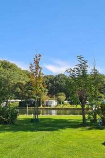 Ostana wint prijs van Blootkompas: "Label ‘Prettig Bloot’ |