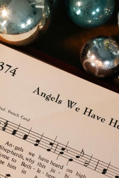 15 december Volkskerstzang Hengelo met Pearl Jozefszoon | Interview met Hans Kruid, organisator