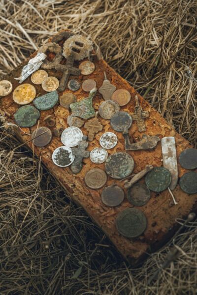 Offerschatten in de museumfabriek, van het zwaard van Ommerschans tot een schat van gouden munten