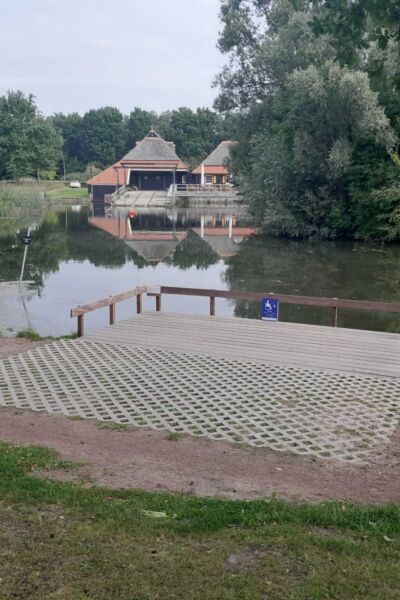 Vissteiger voor mindervaliden in Enter: vrijdag de opening | Martien Optendrees