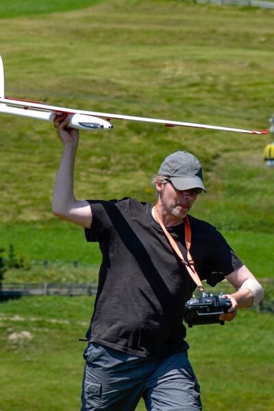 Modelvliegclub Ikarus houdt zondag open dag | Han Daniels