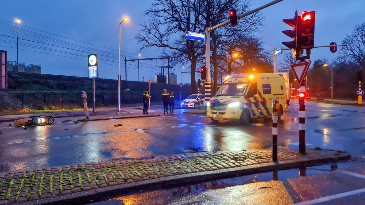 20230305 ongeluk volksparksingel enschede NU DB