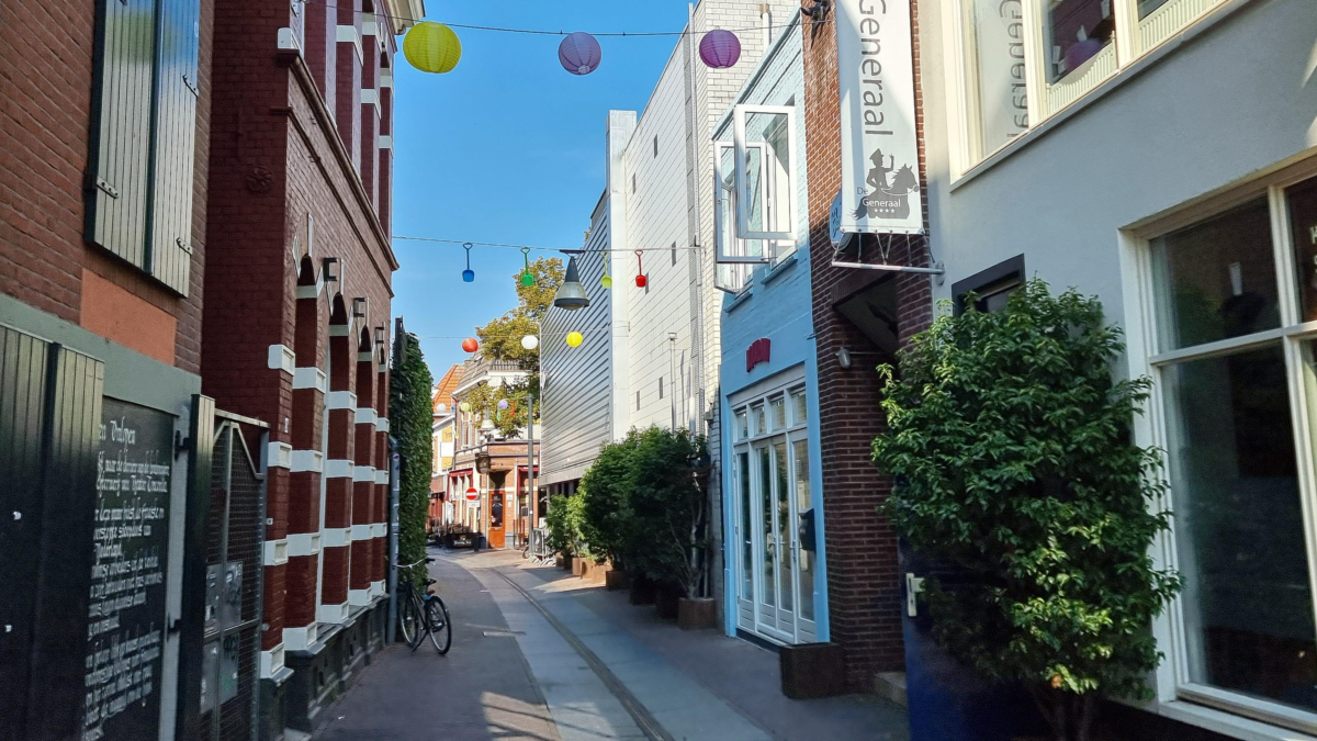 Stadsgravenstraat ter hoogte van De Generaal 2022 08 16 093453 mjax
