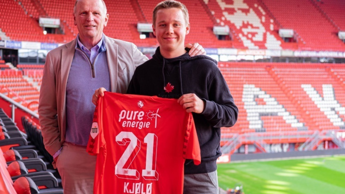Mathias Kjølø naar FC Twente Foto FC Twente Media