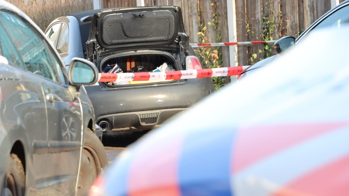 Foto Stadsveld auto klemgereden Dennis Bakker