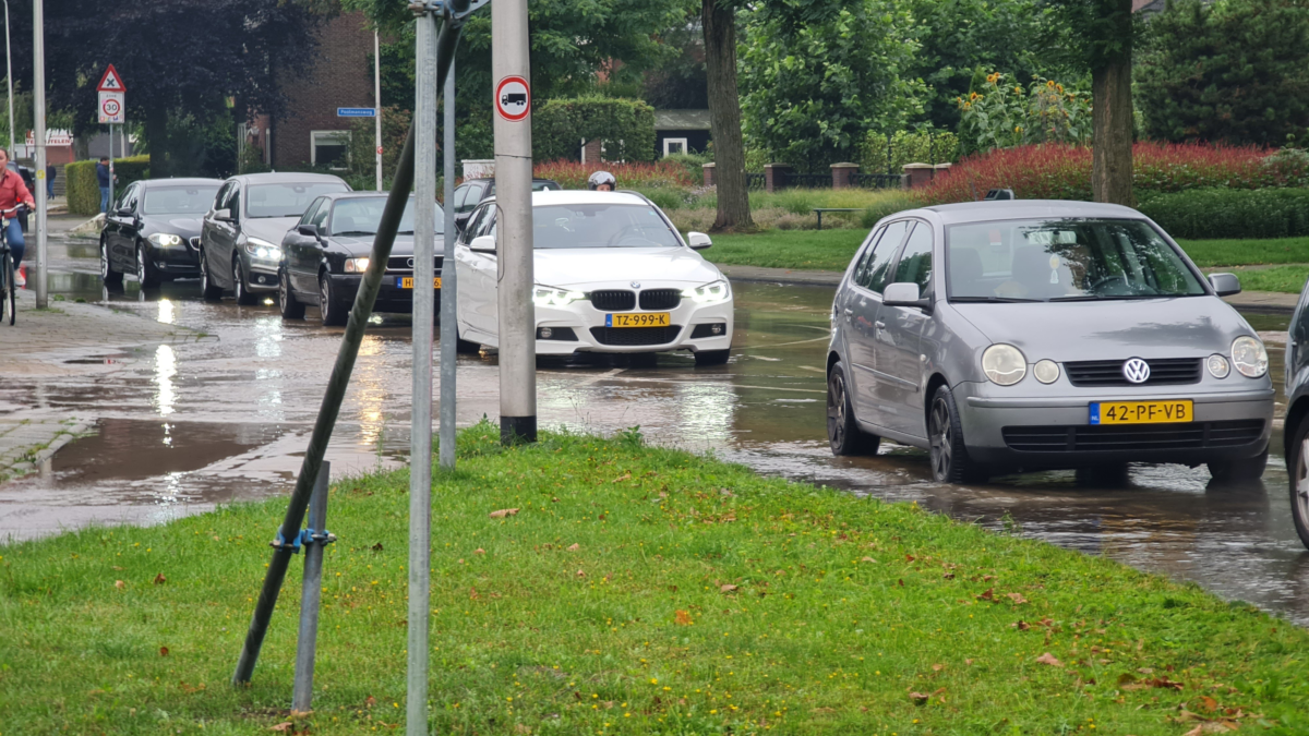 Wateroverlast Wethouder Nijhuisstraat 4 News United Dennis Bakker