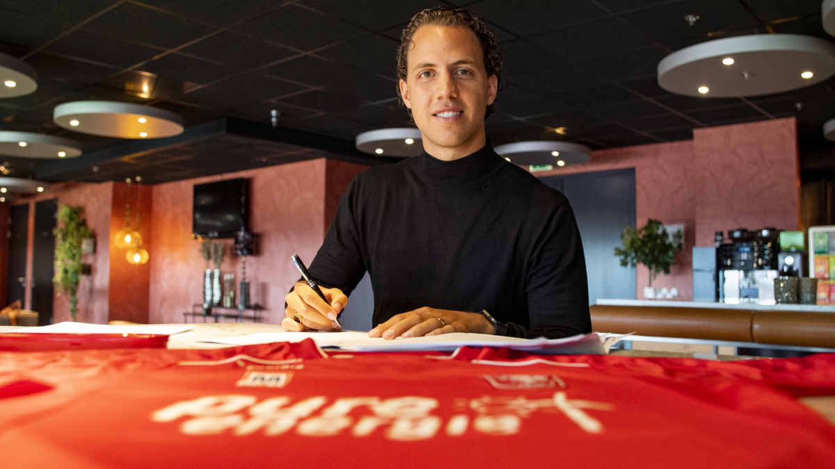 Giovanni Troupee tekent contract FC Twente