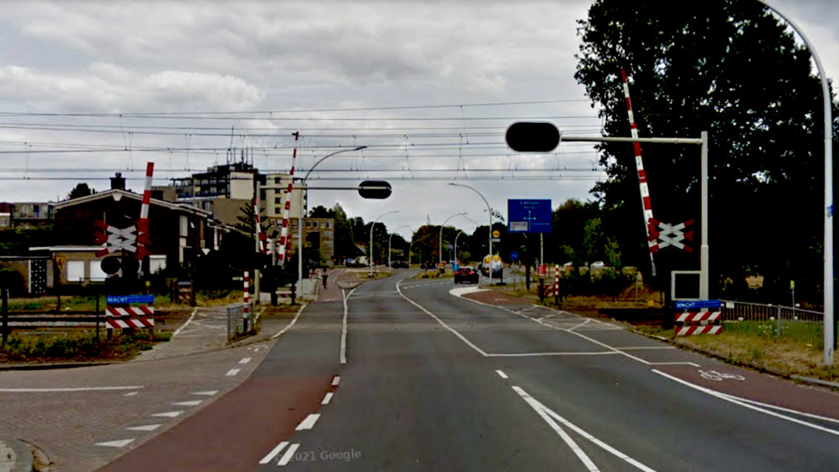 20250911 kuipersdijk hengelo spoorwegovergang