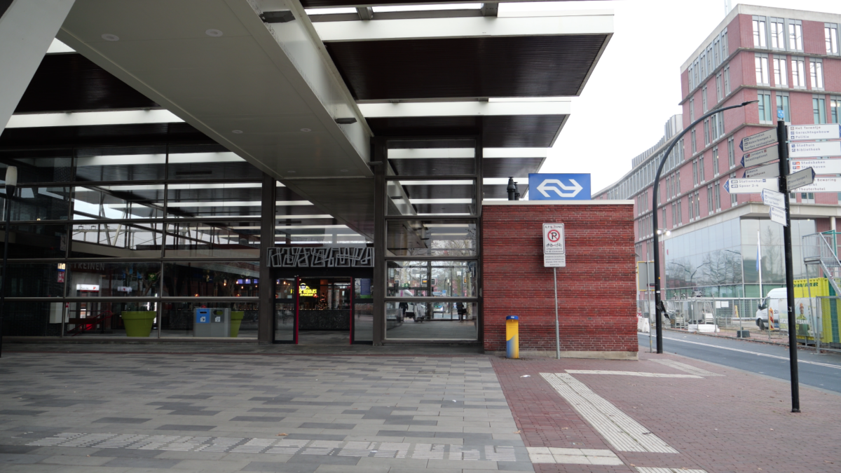 20251210 station almelo