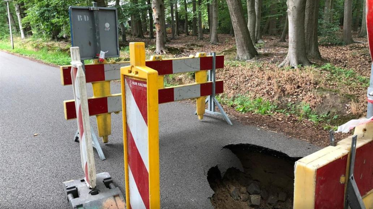 450870 sinkhole