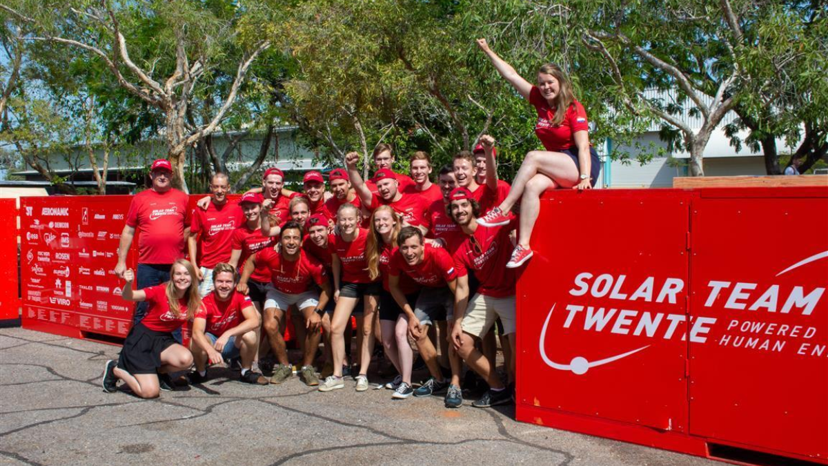 433933 solar team twente 8