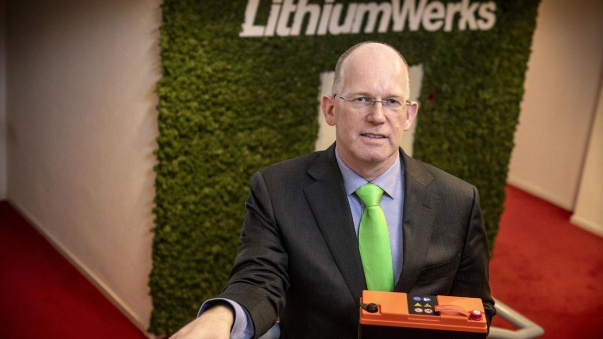423259 lithium