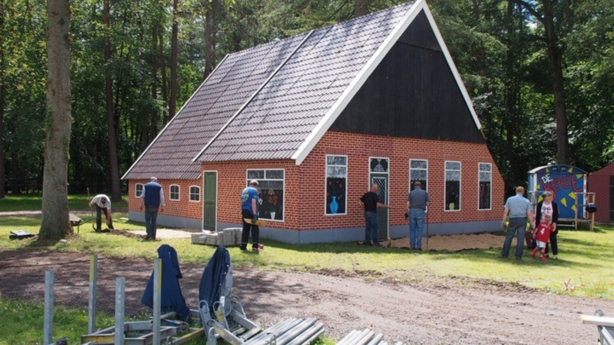 422685 toneeldevriendschap