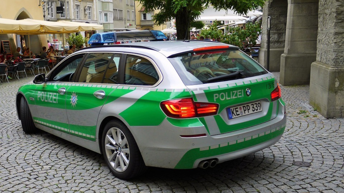 420521 german 1539596 960 720