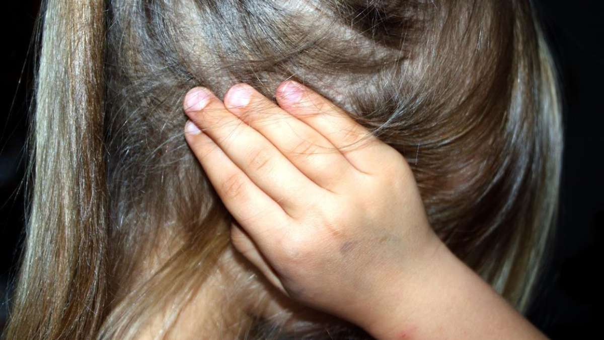 415952 child 1439468 1920 1