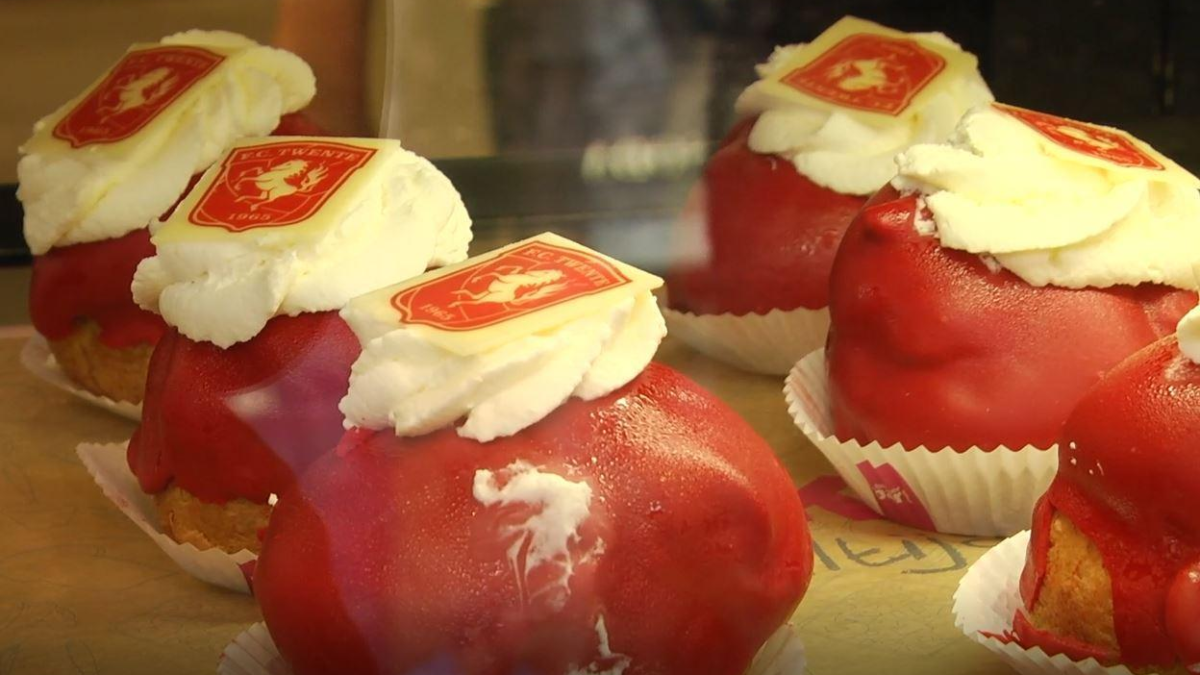411635 FC Twente bollen