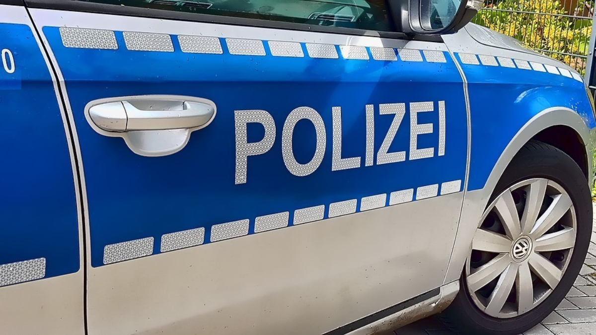 406590 police 2817132 960 720 1