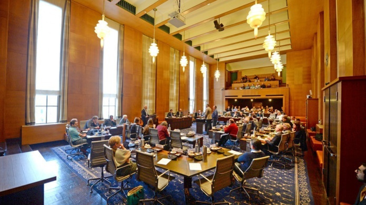 380086 Raadszaal