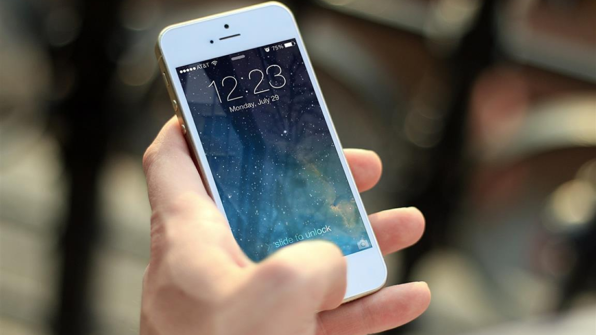 378715 iphone 410324 1920 1