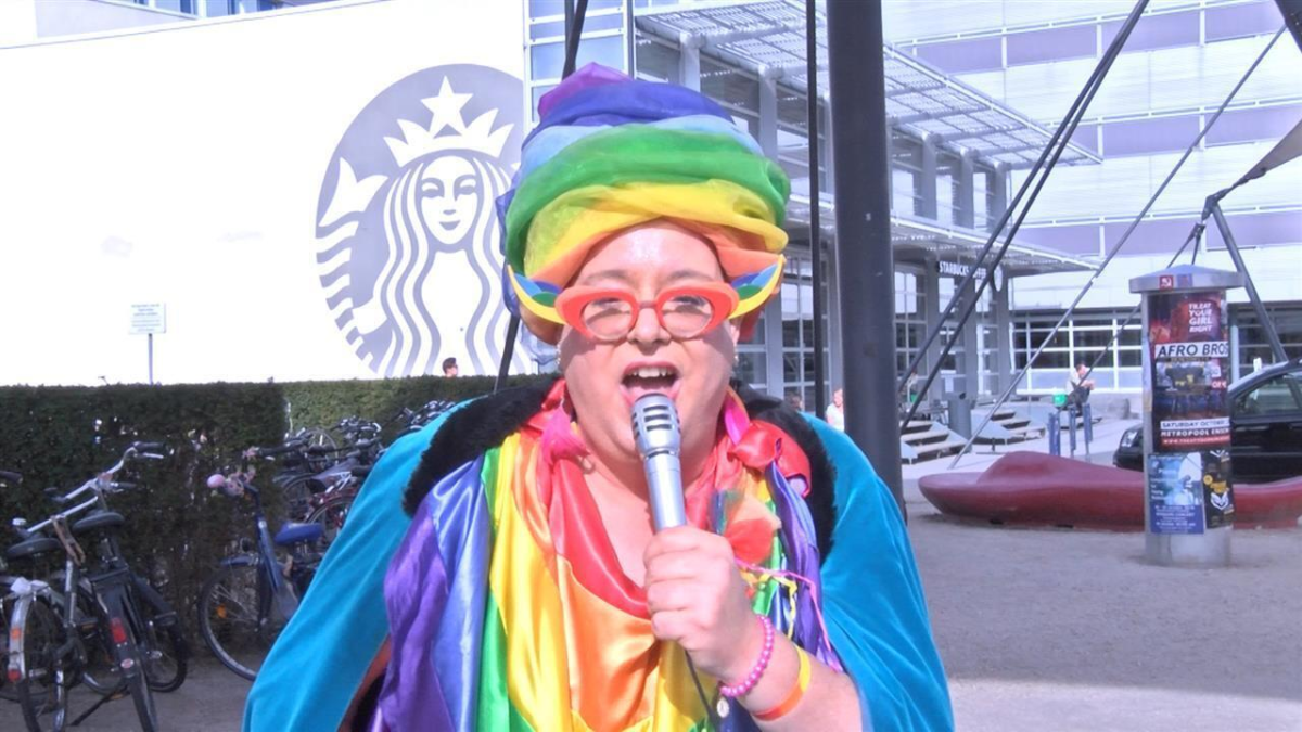 373334 Foto Rainbow Janny Nieuws