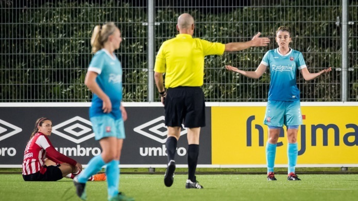 368013 fc twente vrouwen bij pec