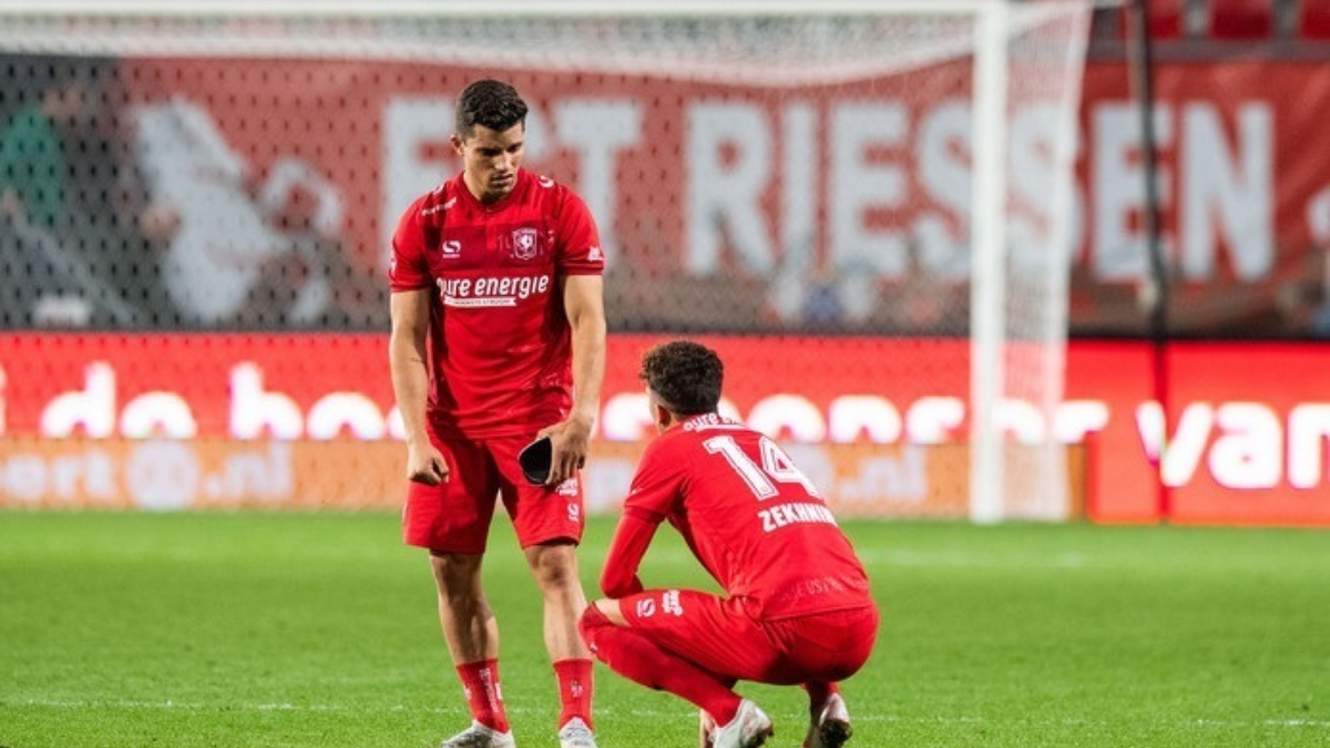 367054 fc twente 5