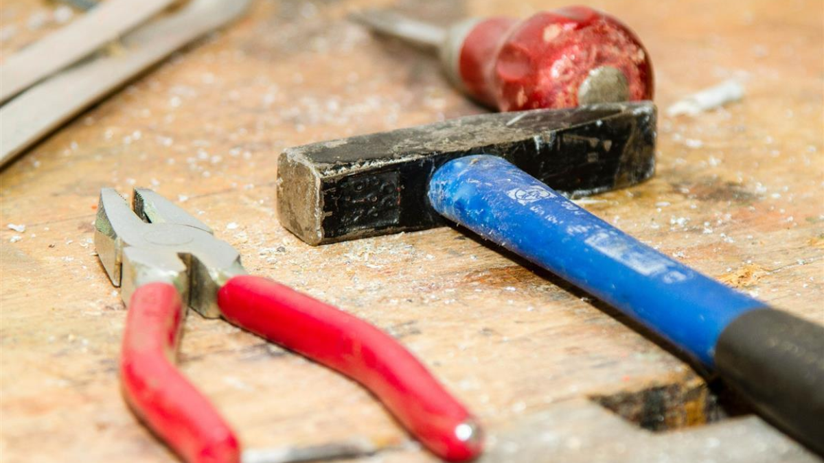 364505 tool 384740 1920