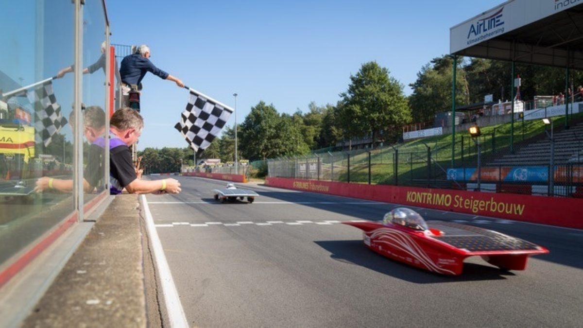 363276 solar team twente 7