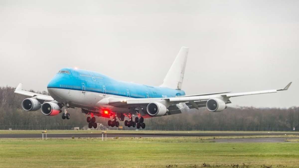 362121 klm toestel