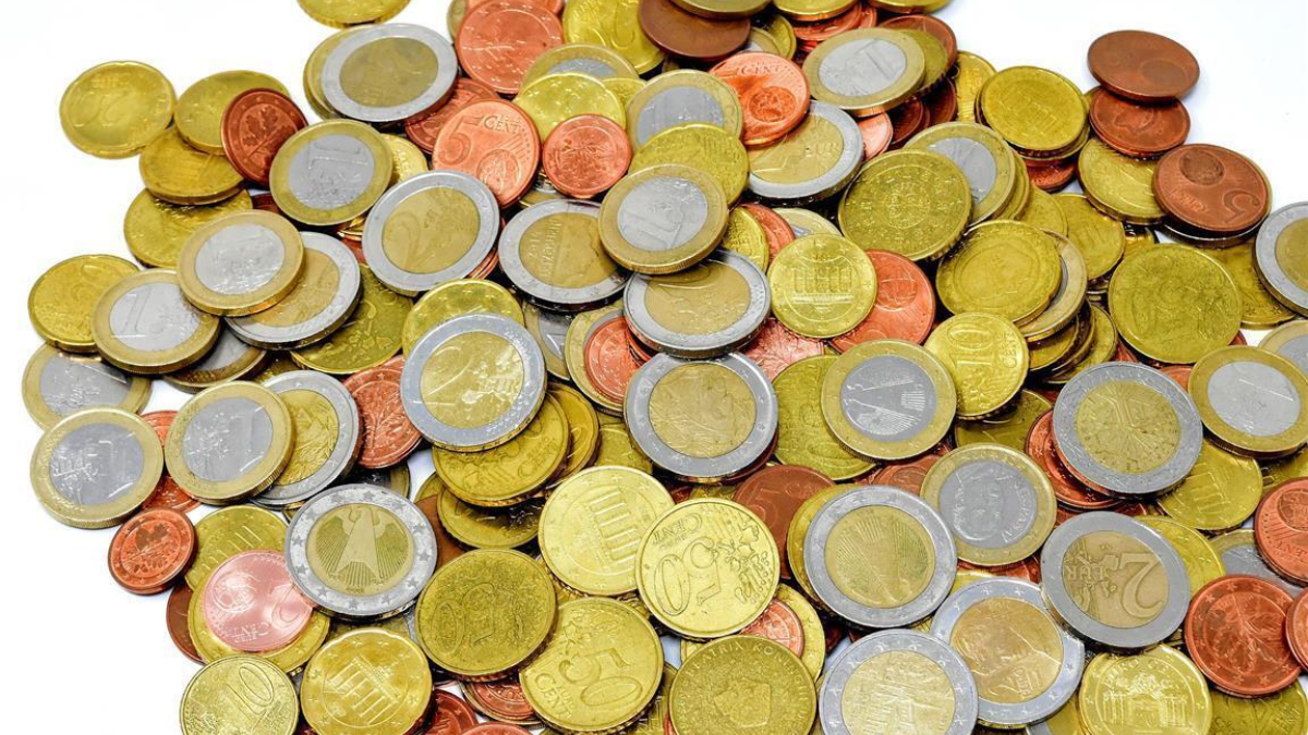 350523 coins 3134147 1920