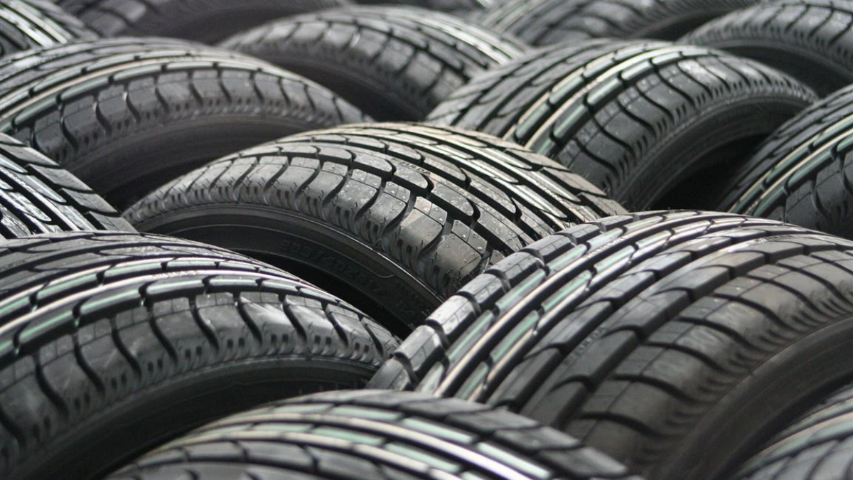 346476 car tyres 63928 1920