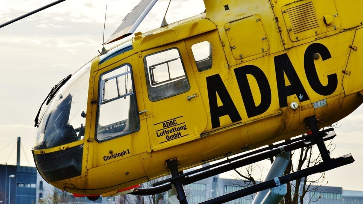 343405 helicopter 1044944 960 720