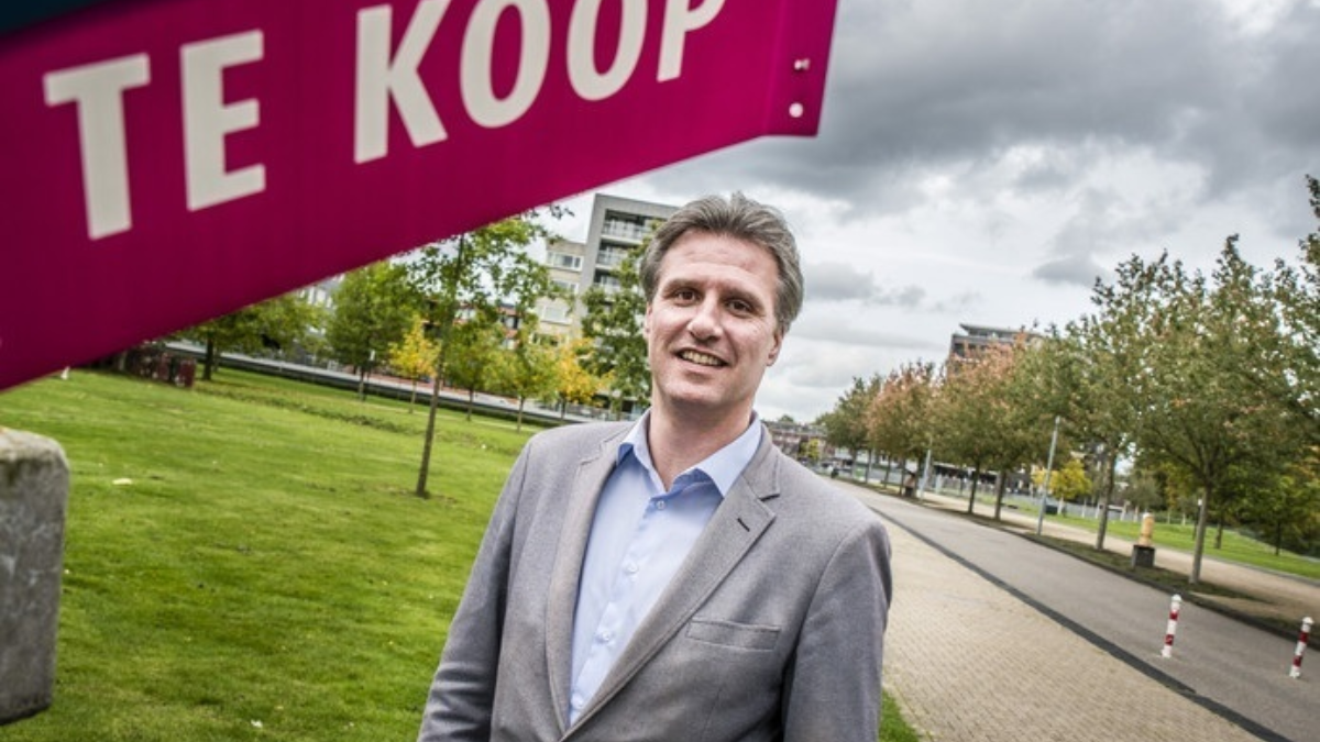 337260 stevenelst