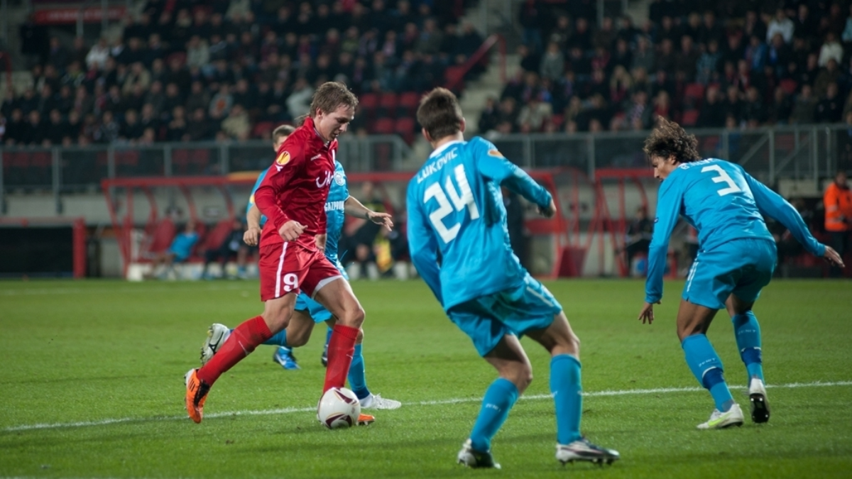 333804 FC Twente Zenit 1